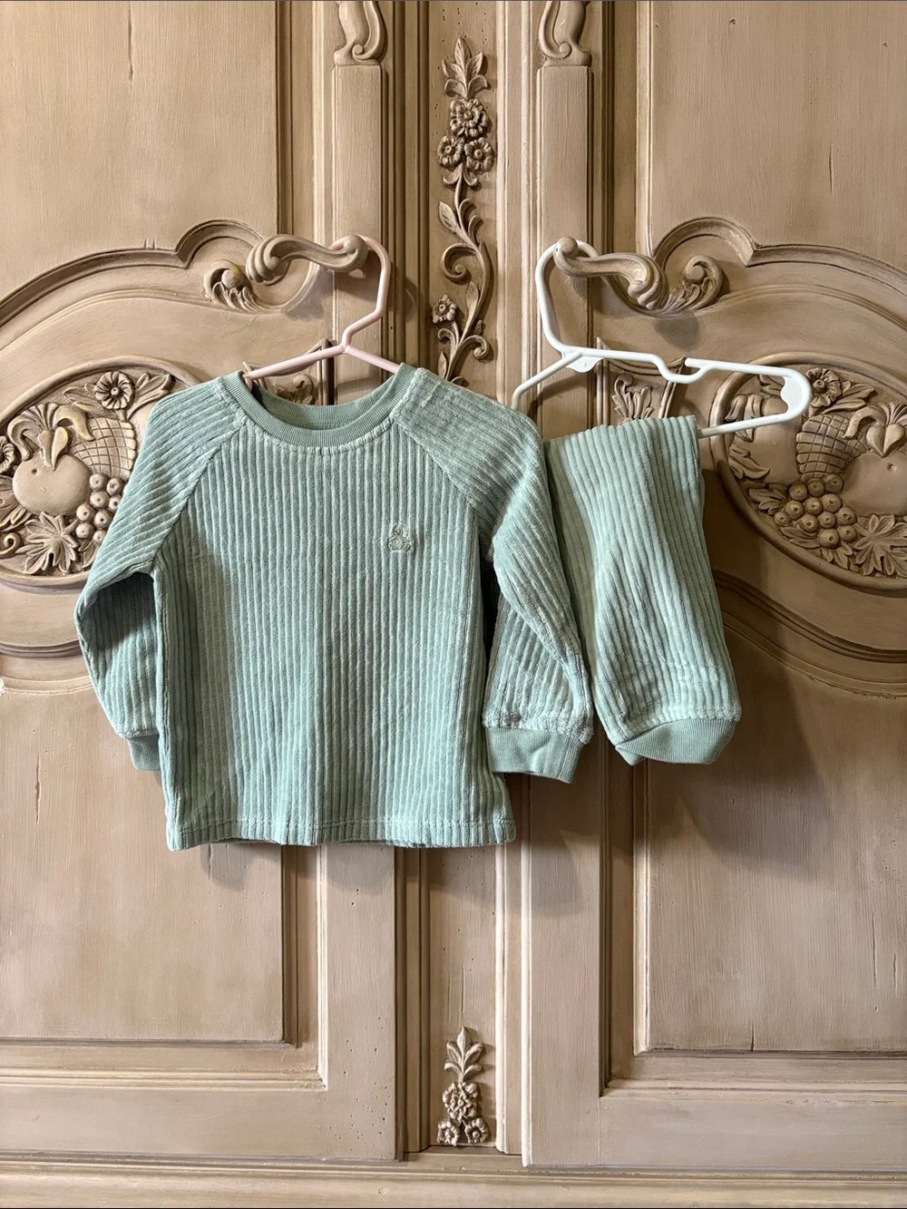 GAP Kids Ribbed Sweatshirt & Pants Set - Sage Green